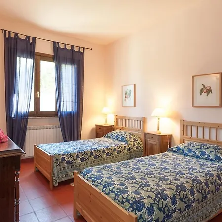 Sleeps 8 Pool Wifi Villa *